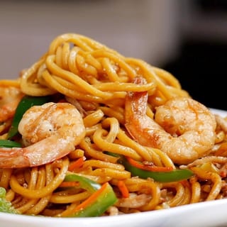 Shrimp Stir Fry Noodle