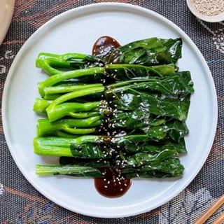 Steamed Chai Sum 蚝油菜心